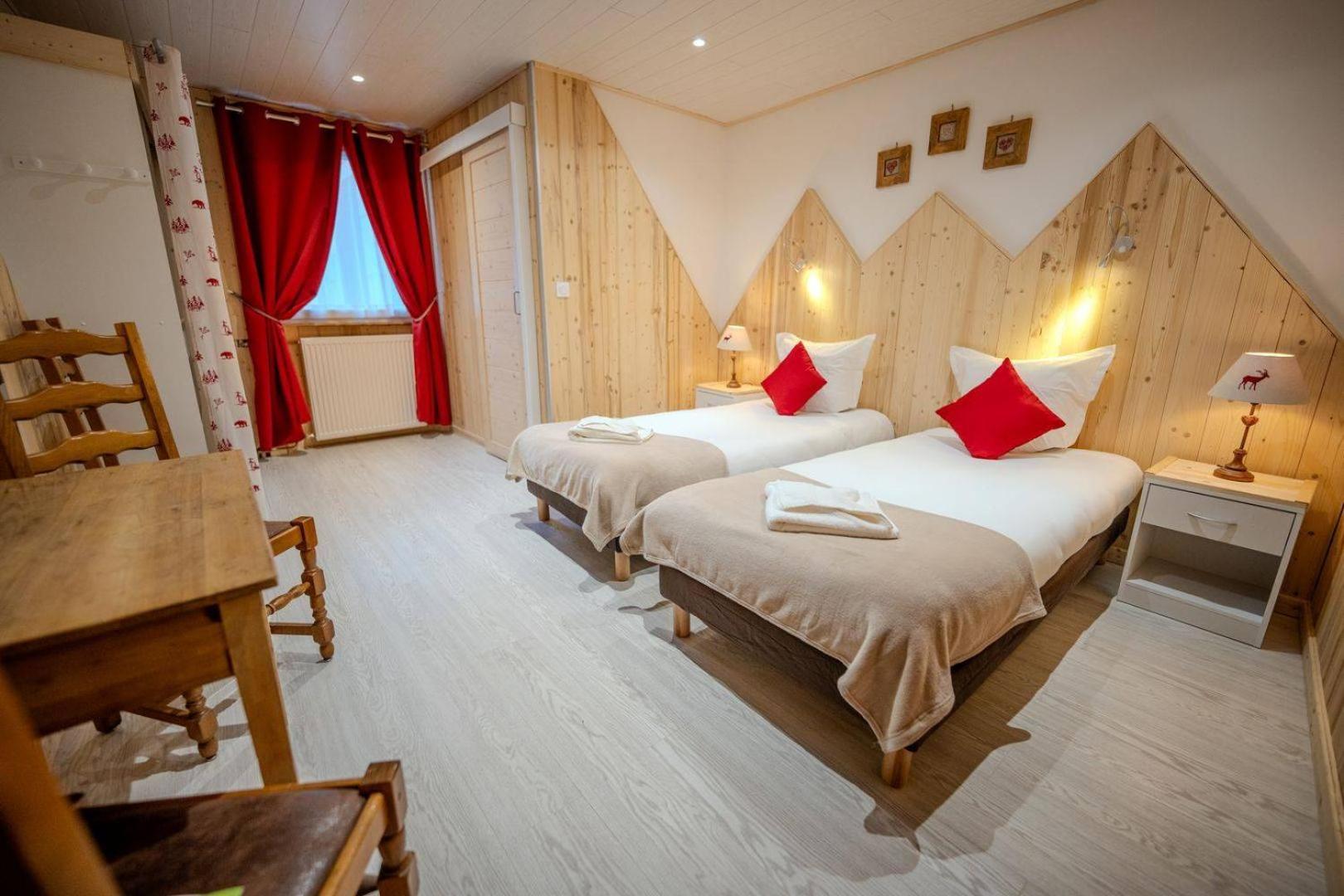 Hotel Du Centre Valloire Exteriör bild