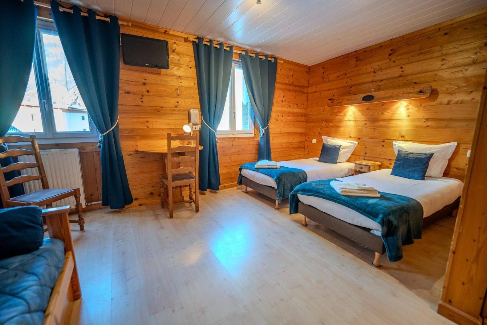 Hotel Du Centre Valloire Exteriör bild