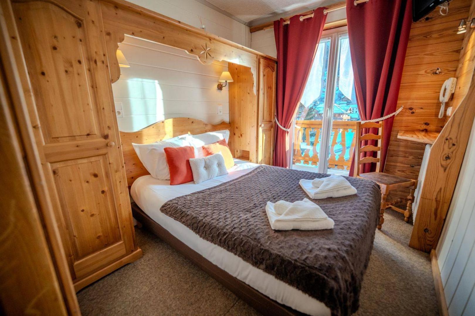 Hotel Du Centre Valloire Exteriör bild
